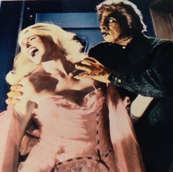 8 Vintage Horror Movie Posters Bundle ("Cult Classic Lot Cinematography Photo") - Picture 12 of 12